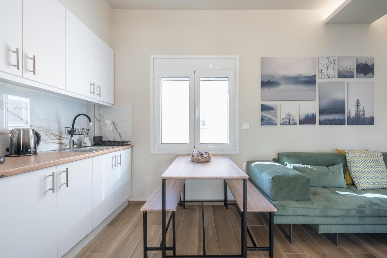 Attiki Metro Top Floor By Greece Apartment アテネ エクステリア 写真