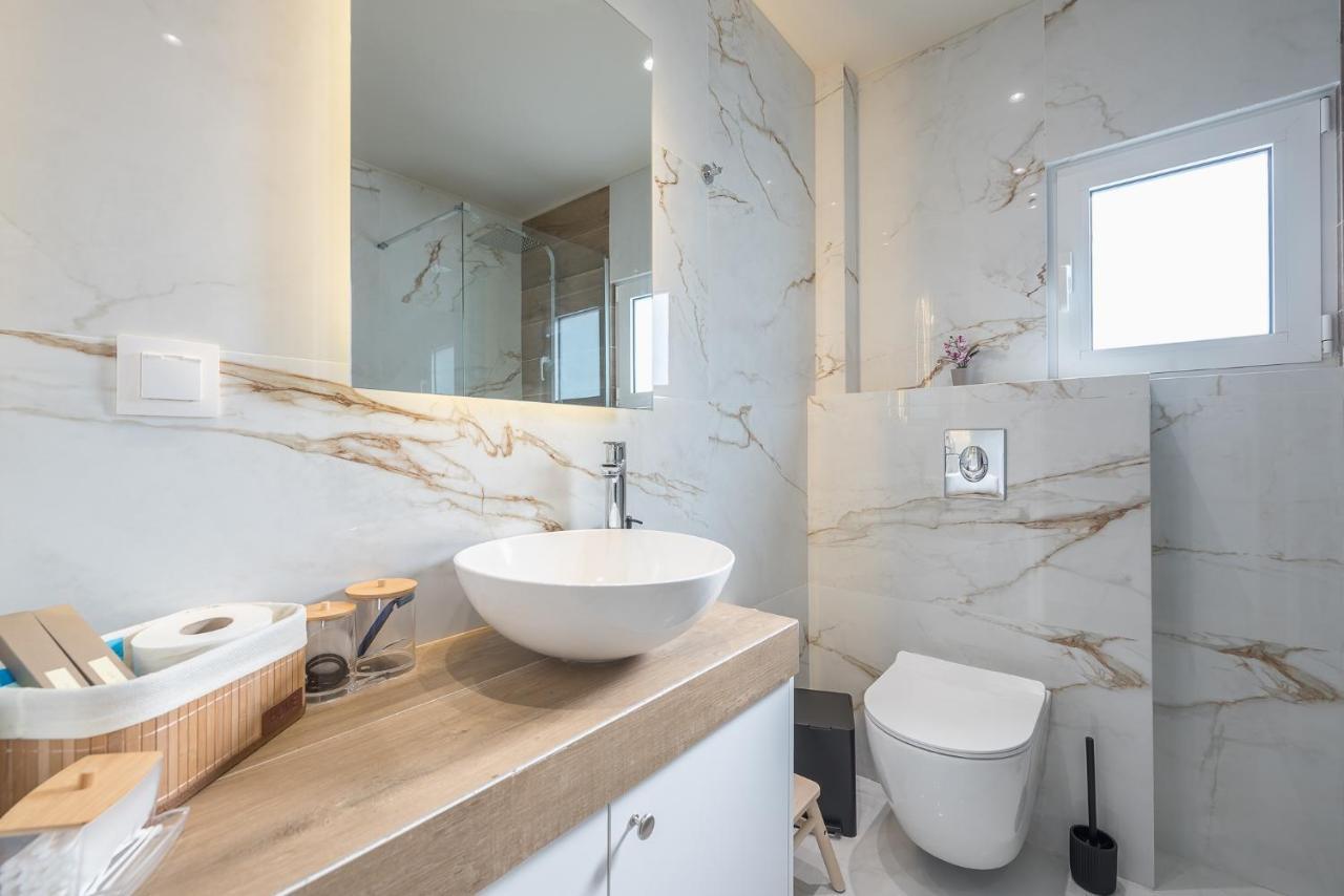 Attiki Metro Top Floor By Greece Apartment アテネ エクステリア 写真